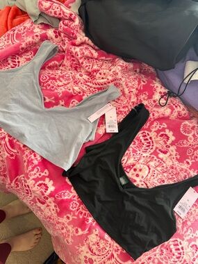 Women’s Ribbed Bra Top Crop Top - Black and Gray-Blue